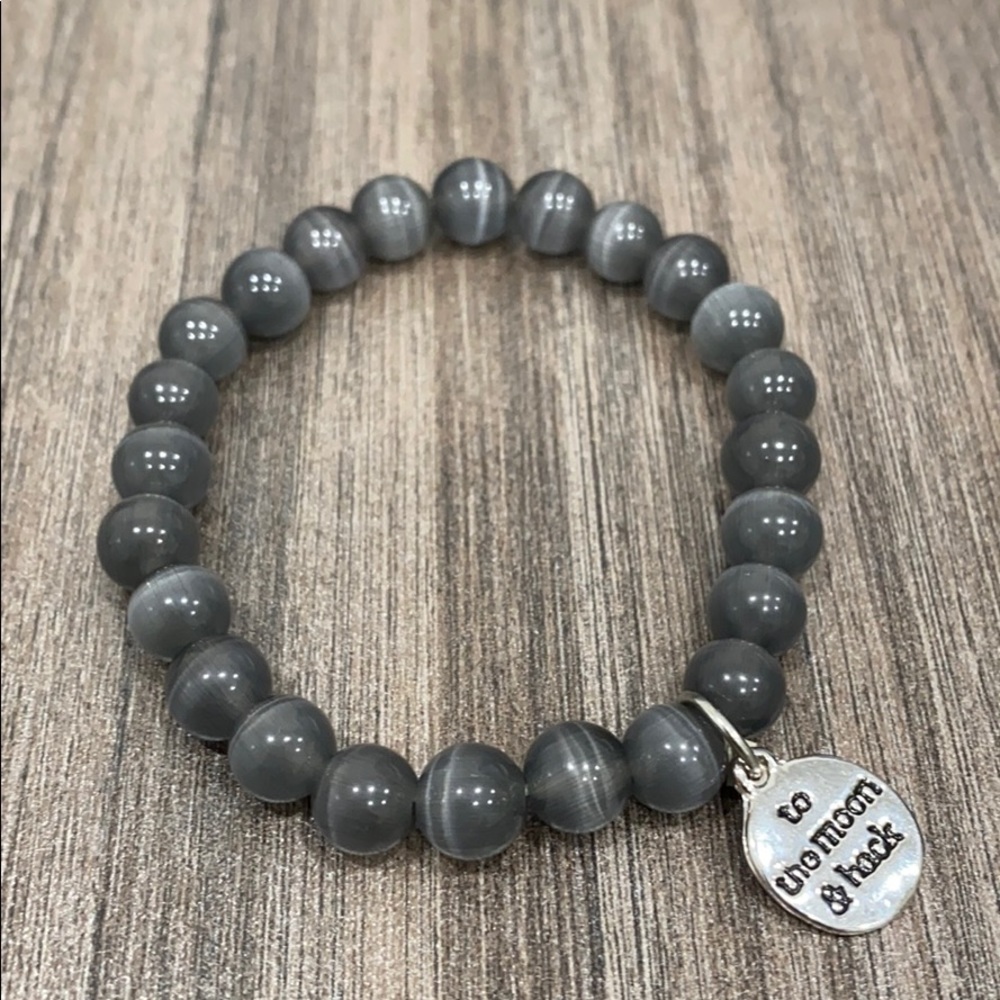 Beaded bracket